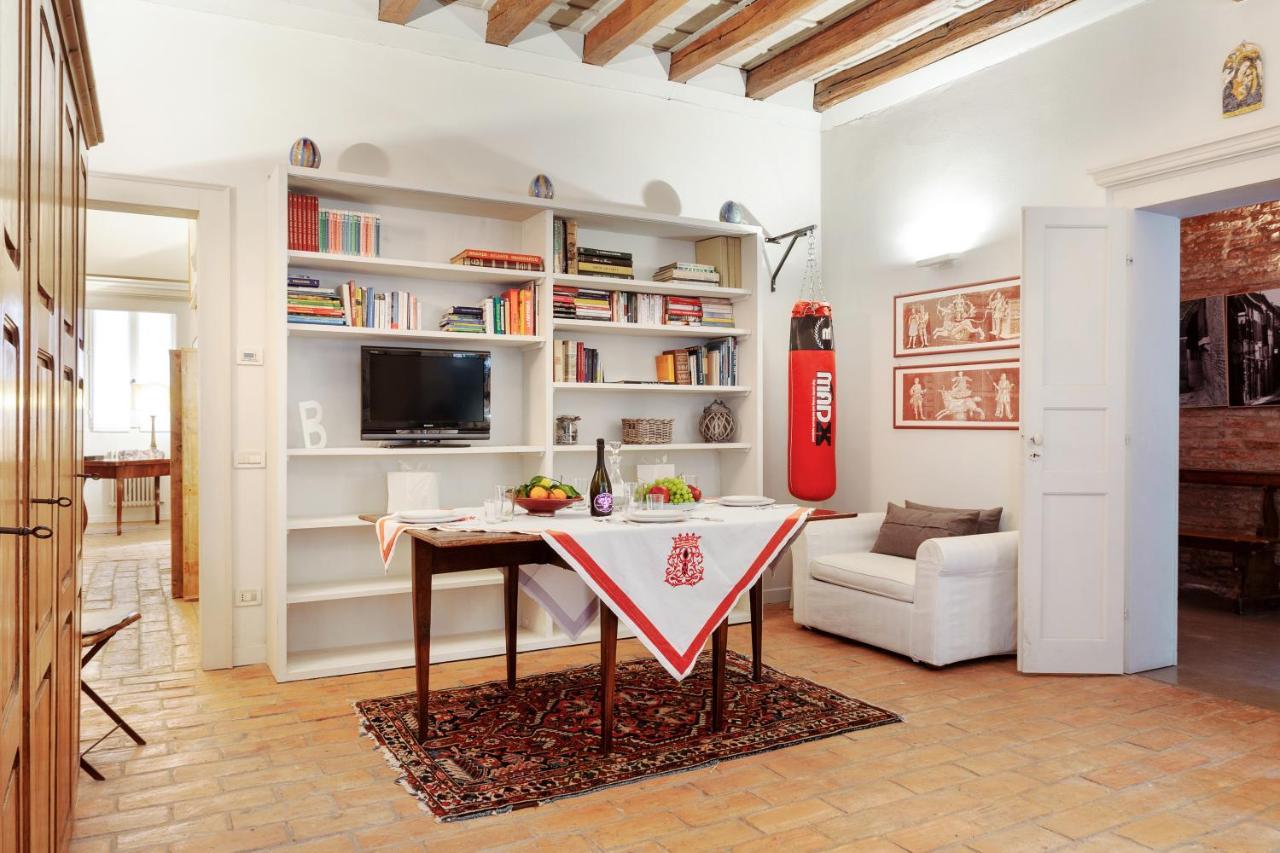 La Dimora Medievale Del Duca Ferrare Extérieur photo